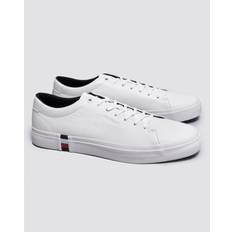 Hvide sneakers Tommy Hilfiger Modern Vulc Hvide sneakers læder med flaglogo Hvid