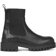 Normaali/ Standardi Istuvuus Chelsea-saappaat Angulus Boot with Elastic