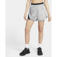 Broeken & Shorts Nike Dri-Fit Trail Mid-Rise Shorts - Zwart