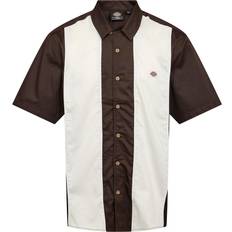 V-ringning Skjortor Dickies Westover Shirt SS Dark Brown Herr Kortärmade Skjortor