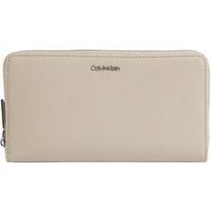 Calvin Klein Large RFID Wallet