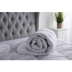 Belledorm Luxury Duvet (225x220cm)