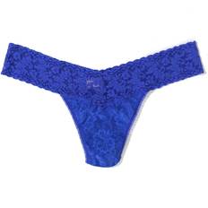 Panties Hanky Panky Signature Lace Low Rise Thong, One 2-12