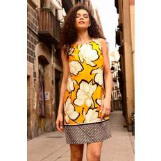 Roman Floral Border Print Shift Dress - Yellow