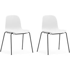 Normann Copenhagen Chaises de Cuisine Normann Copenhagen Lot 2 Chaises Empilables Avec Pieds Noirs Form Chair Chaise de Cuisine