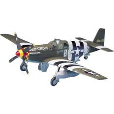 Scale Models & Model Kits Academy P-51B Mustang
