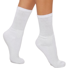 White sport socks PrettyLittleThing Basic Sport Socks - White