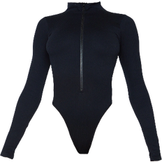 PrettyLittleThing Contour Rib Zip Up Long Sleeve Bodysuit - Black