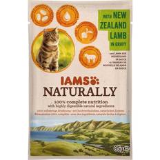 IAMS Cat Naturally Adult Pouch 85G