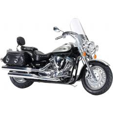 Yamaha XV1600 Road Star Custom 1:12