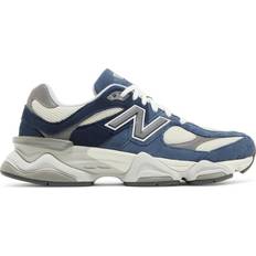 New Balance 48 ⅓ Sneakers New Balance 9060 - Outerspace/Castlerock/Silver Metallic