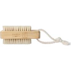 Double-sided nail brush