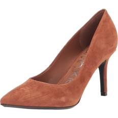 Calvin Klein Damen Gayle Pumps, Cognac Suede 101