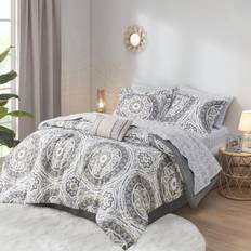 Textiles Madison Park Essentials Serenity Bedspread