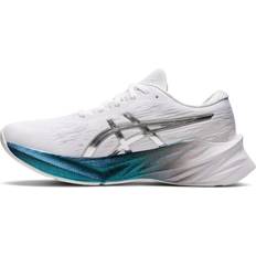 Novablast 3 Asics Novablast 3 - Platinum/White/Metallic Blue