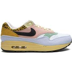 Nike air max 87 Nike Air Max 1 '87 Great Indoors Corduroy Women's