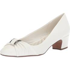 Easy Street Women's Eloise Pump, White