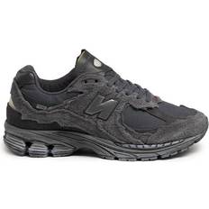New Balance 2002R M - Dark Camo/Dark Stoneware/Black • Price »