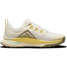 Nike Pegasus Trail 4 W - Phantom/Saturn Gold/Coconut Milk/Neutral Olive