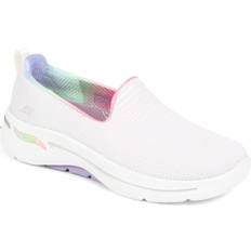 Skechers GO WALKÂ Arch FitÂ Wild Energy Trainers