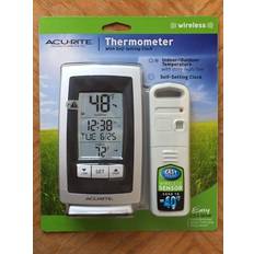 Thermometers, Hygrometers & Barometers AcuRite 00754w4 digital thermometer clock