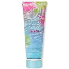 Victoria's Secret Vartalovoiteet Victoria's Secret Velvet Petals Splash 236 ml