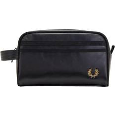 Fred Perry Tasker Fred Perry Sort toilettaske i PU-Black Black One Size