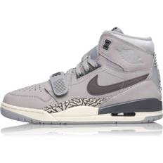 Nike air jordan legacy 312 Nike Jordan Legacy 312 'Wolf Grey'