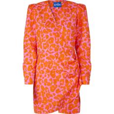 Yvonne Dress - Pink Leo