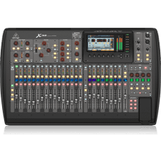 X32