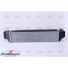 Tratamiento del Aire NISSENS 96654 Intercooler sin válvula EGR BMW: 3 Sedán, 3 Touring, 3 Compact