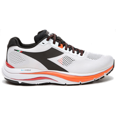 Diadora Men Running Shoes Diadora Mythos Blushield Vortice White/Black/Vermillion Orange