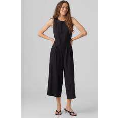 Vero Moda Jumpsuits & Overalls Vero Moda Jumpsuit