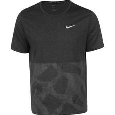 Nike Run Division T-Shirt Herren