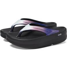 Oofos Oomega Flip Flop