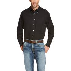 Shirts Ariat Men's Wrinkle Free Solid Shirt, Black