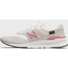 New Balance 574 - Vita Skor New Balance Sneakers CW997HSA Grå 0196432953561 1282.00