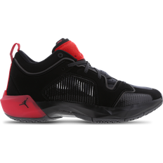 49 ⅓ Basketballschuhe Nike Air Jordan XXXVII Low M - Black/University Red/Dark Grey/Metallic Gold