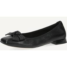 Caprice Lågskor Caprice Lågskor 9-22105-20 Black Deer 4064211826541 1200.00