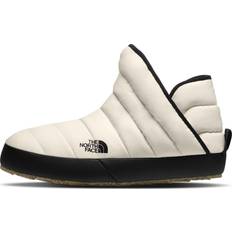 Damen - Weiß Hausschuhe The North Face Damen Traction Bootie, Gardenia White/TNF Black, 6, gardenia white/tnf black