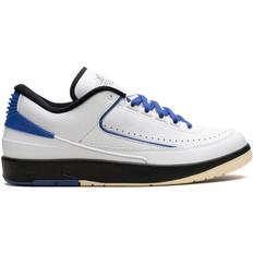 NIKE Air Jordan 2 Retro Low W - White/Varsity Royal/Black/Muslin