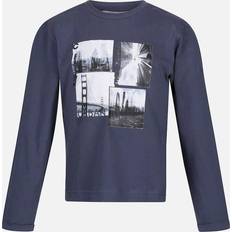 T-skjorter Regatta Childrens/Kids Wenbie III Landscape Long-Sleeved T-Shirt Blue/Dark Shade/Navy/Dark Denim