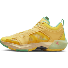 Yellow Basketball Shoes Jordan Air XXXVII Low Basketball Shoes Yellow