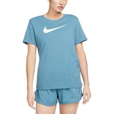 Nike dri fit tshirt Nike Dri-Fit Swoosh T-Shirt