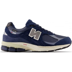 New balance 2002r gore tex New Balance 2002R M - Navy/Arctic Grey/Vintage Indigo