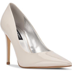 Nine west white pumps online