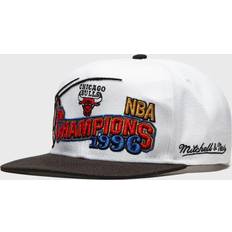 Mitchell & Ness Strapback Cap Chicago Bulls 1996 Champions