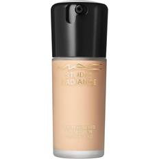 MAC Cosmetics Studio Radiance Serum-Powered Foundation Nw13