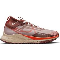 Nike Pegasus Trail 4 GTX M - Diffused Taupe/Dark Pony/Sail/Picante Red