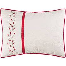 Textiles C&F Home Berry Wreath Christmas Pillow Case White